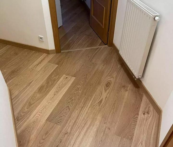 Pose de parquet contrecollé à Biriatou